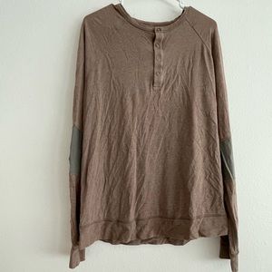 Lululemon Mens Henley Long Sleeve - Large
